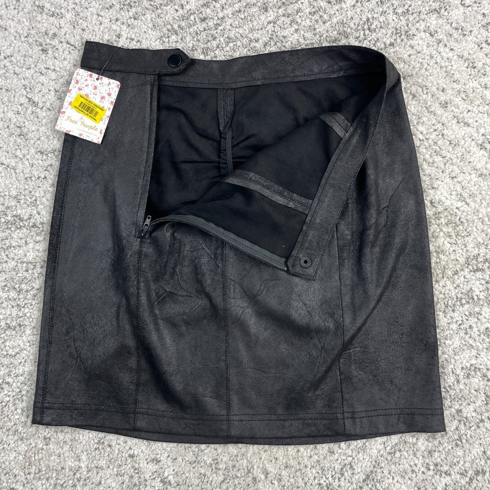 Free People Skirt Womens XS Miniskirt Ruched Faux Leather Black Stretch New NWT - Picture 3 of 8